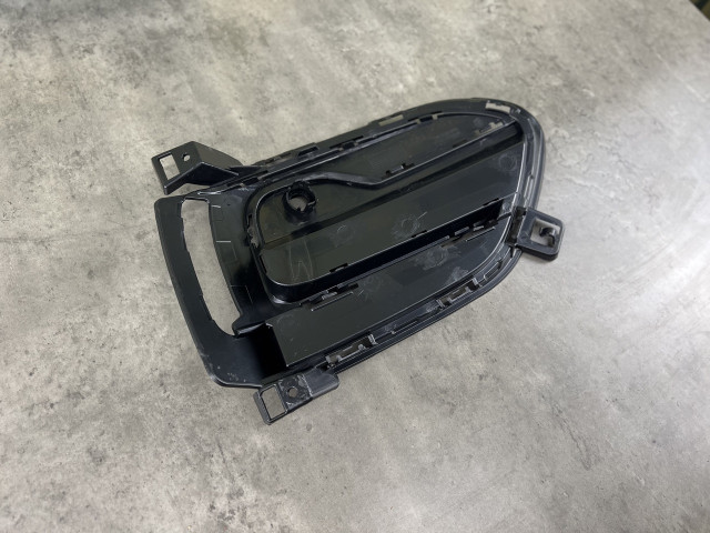Решітка протитум. фари (закрита) - ліва - BMW X6 (F16) 51117336511