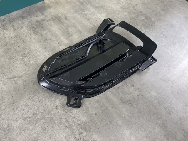 Решітка протитум. фари (закрита) - права - BMW X6 (F16) 51117336512