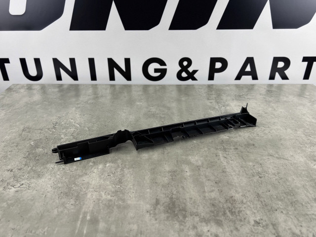 Щиток касети радіатору (правий) - BMW X3 (G01) 17118642757