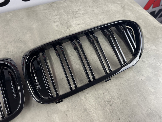 Решітка радіатора (ноздрі) - M5 (подвійні, до рест.) - BMW 5 (G30/G31)