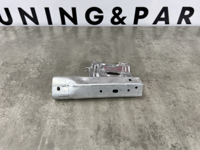 Опора переднього бампера (права) - BMW 3 (F30) 51117266194