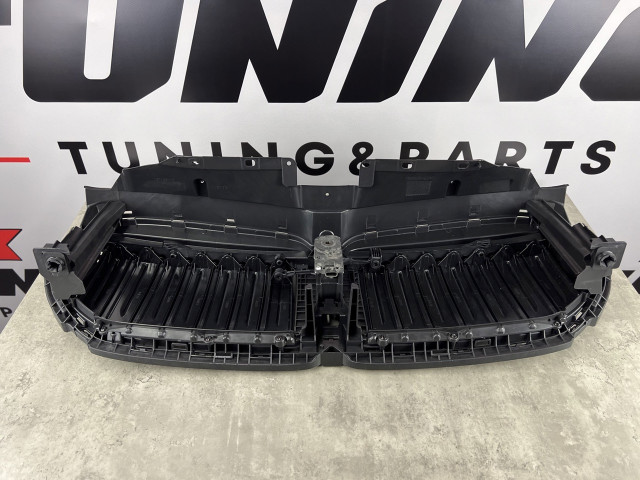 Жалюзі (з моторчиком, рест) - BMW 7 (G11 LCI) 51138080988