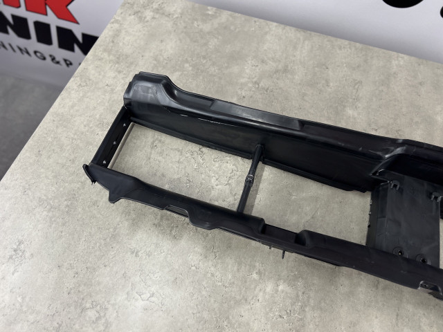 Жалюзі (нижні, не адаптивні) - BMW 3 (G20/G21) 51749465187 / 51745A22C65