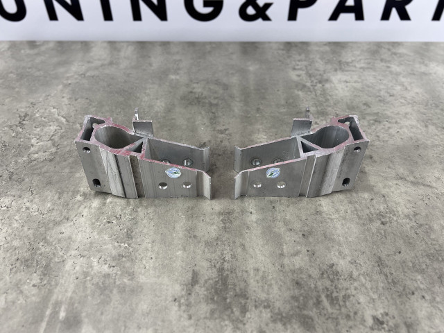 Кронштейн переднього бампера (лівий) - BMW 3 (G20) 51117422233