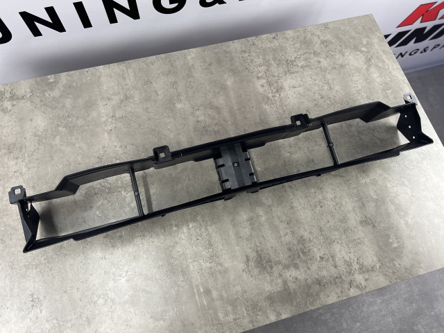 Жалюзі (нижні не адаптивні) - BMW X3 (G01 LCI) 51749850274