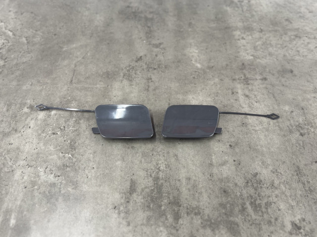 Заглушка буксирувального крюка (зад) - права - BMW X5 (F15) 51127378574