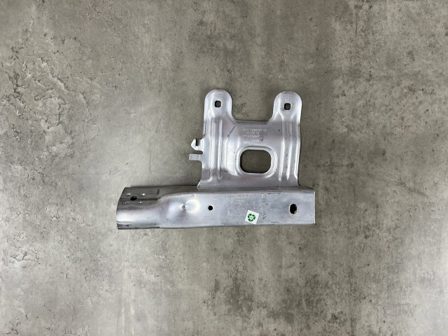 Опора переднього бампера (ліва) - BMW 3 (F30) 51117266193