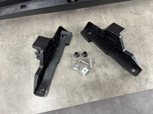 Повітропровід радіатора (верх) - BMW X3 (G01) 51647397471