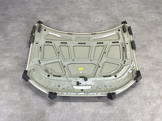 Капот (metallic) - AUDI A4/S4 (B8) 8K0823029H
