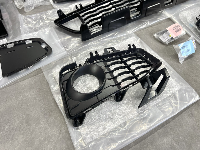 Передній бампер (з комплектом та парк.) - М Paket - BMW 4 (F32/F33/F36/F82) 51118060879