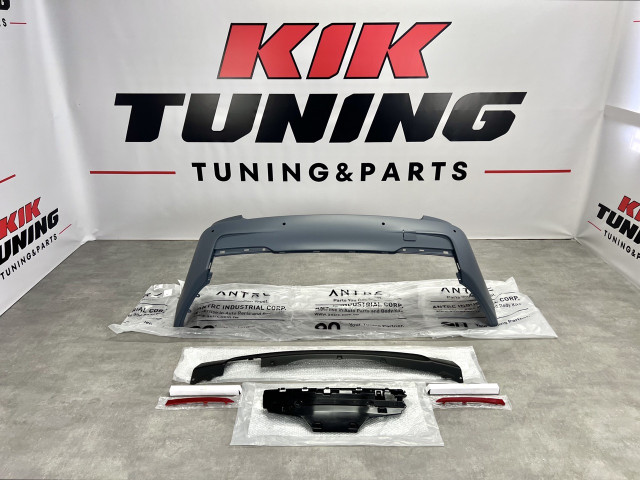 Задній бампер (з комплектом, з парк.) - M Paket - BMW 3 (F30) 51128056498