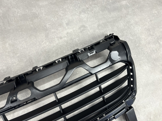 Решітка середня (без ACC) - Porsche Cayenne (92A) 95850568302