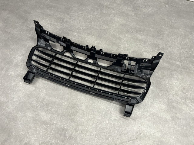 Решітка середня (без ACC) - Porsche Cayenne (92A) 95850568302