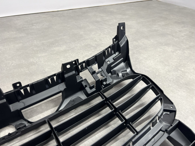 Решітка середня (без ACC) - Porsche Cayenne (92A) 95850568302