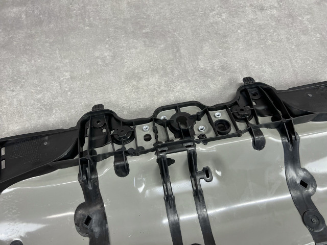 Передня панель - 2.0 L - Porsche Macan (95B) 95B805931F