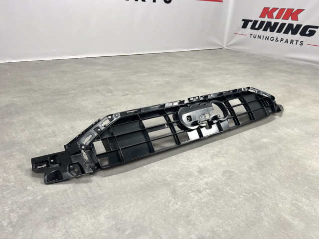 Кріплення решітки радіатора- Allroad - AUDI A6 (C8) 4K0807233D