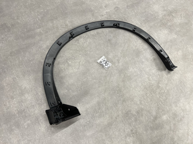 Накладка арки (ліва) - MAZDA CX-5 II (KF) KB7W-51-W30E