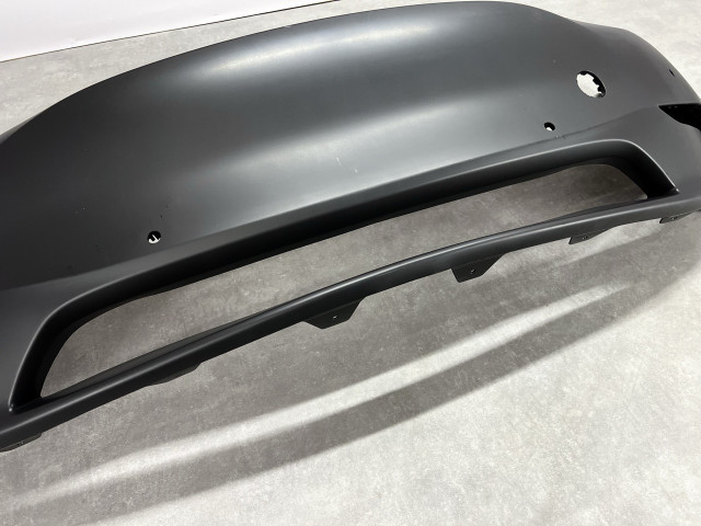 Передній бампер (з отворами під парк.) - Tesla Model Y (1493736-S0-A)