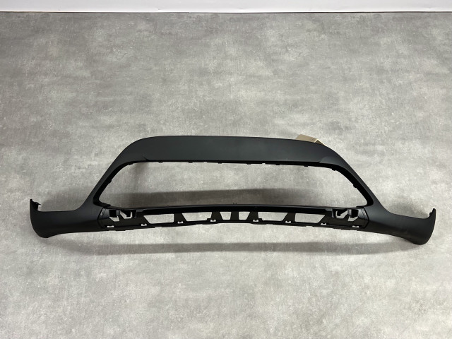 Личкування переднього бампера (без отвору під камеру) - BMW X1 (F48/F49) 51117419730