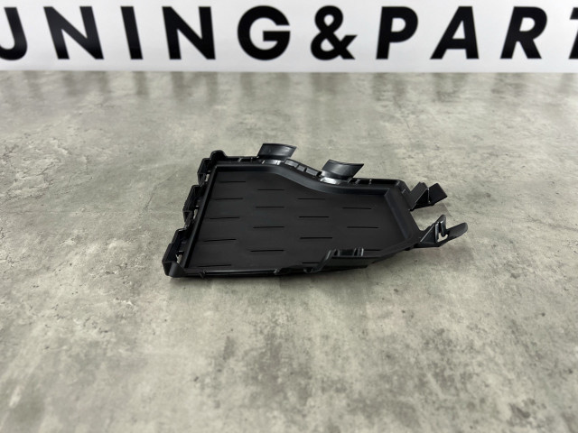 Решітка в бампер (права) - BMW X5 (G05) 51118069214