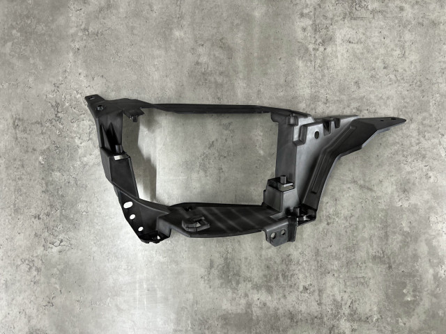 Кронштейн вихлопної системи (правий) - BMW X5 (G05) 51128074188