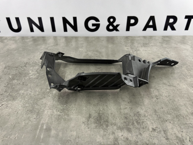 Кронштейн вихлопної системи (правий) - BMW X5 (G05) 51128074188