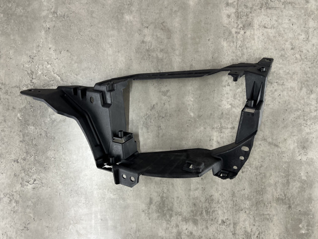 Кронштейн вихлопної системи (лівий) - BMW X5 (G05) 51128074187