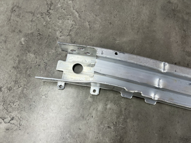 Перехідник ударопоглинача (правий) - BMW X1 (F48) 51117301604
