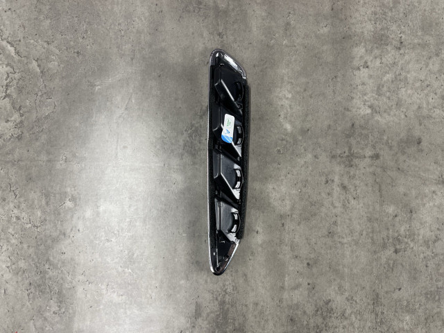 Накладка крила (хром) - права - BMW X3 (G01) 51137418608