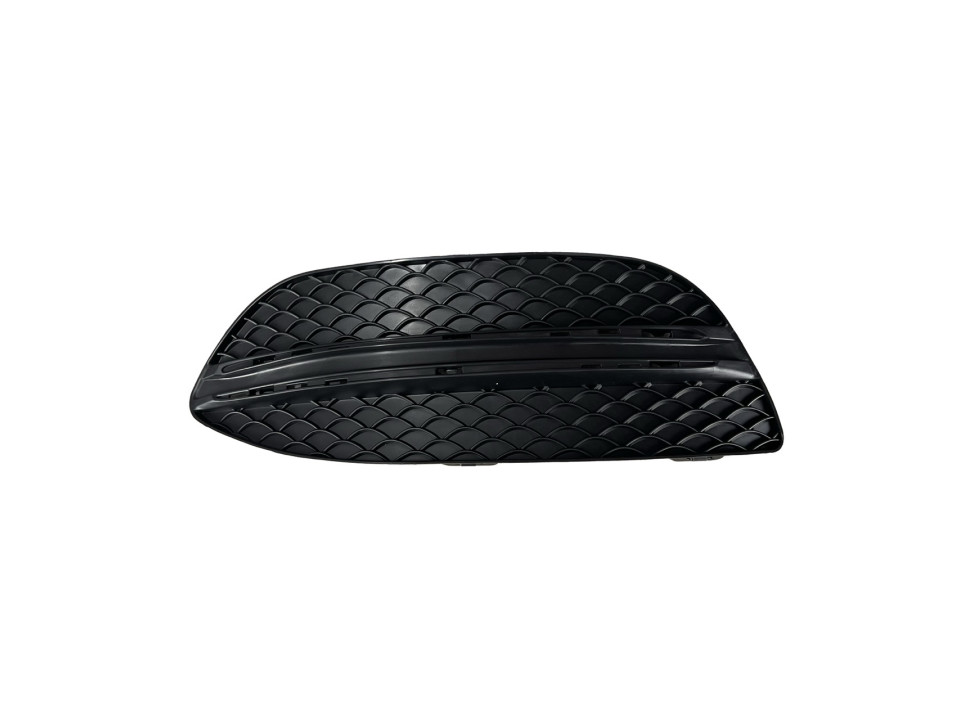 Кришка протитуманної фари (ліва) - AMG - Mercedes Benz (C-Class W205) 2014-2018 (A2058851123)