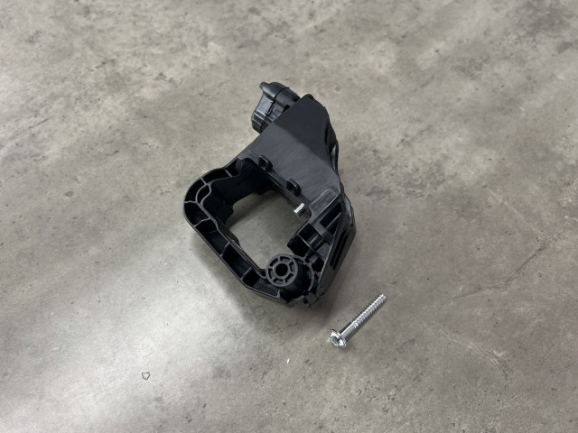 Кронштейн кріплення радіатора - Mercedes Benz (E-Class W213) 2016-2021 (A2535010520)