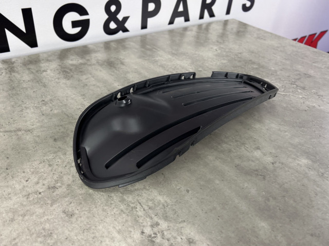 Рамка протитуманної фари (права) - AMG - Mercedes Benz (C-Class W205) 2014-2018 (A2058854123)