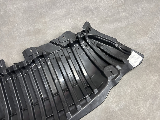 Захист переднього бампера - Mercedes Benz (C-Class W205) 2014-2018 (A2055200000)