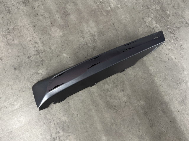 Нижній кнронштейн фари (правий) рест. - BMW 5 (G30/G31) 63119879644