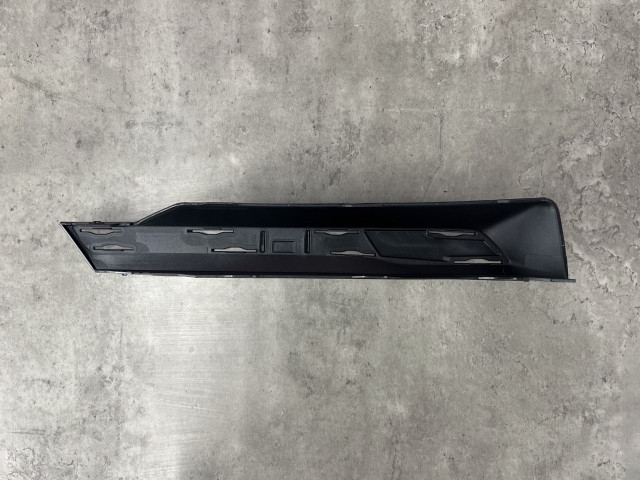 Нижній кнронштейн фари (правий) рест. - BMW 5 (G30/G31) 63119879644