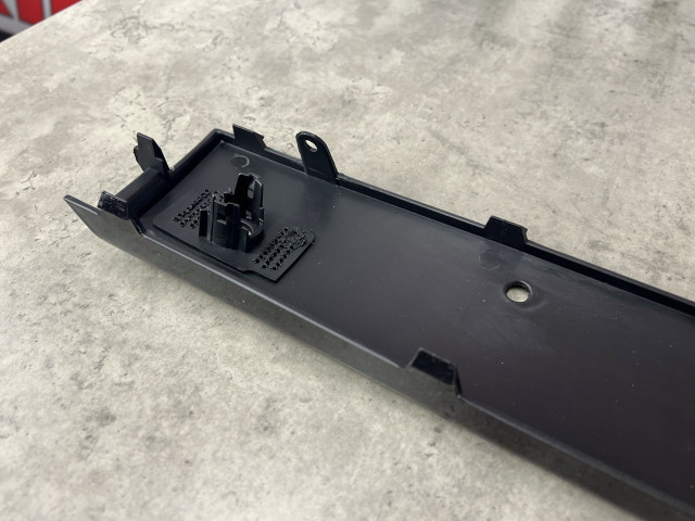 Накладка переднього бампера - BMW X5 (G05) 51118099662