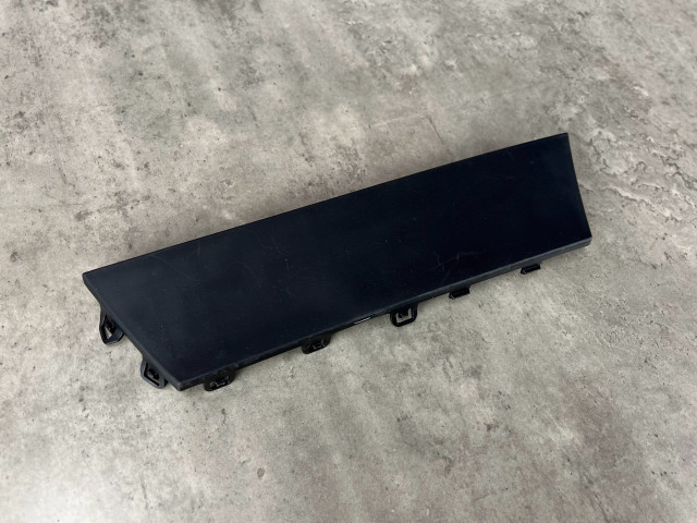Заглушка заднього бампера - Tesla Model Y - 1494009-00-A