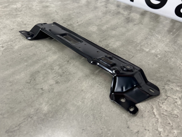 Планка кріплення переднього радара - Tesla Model 3 - 1103760-00-C