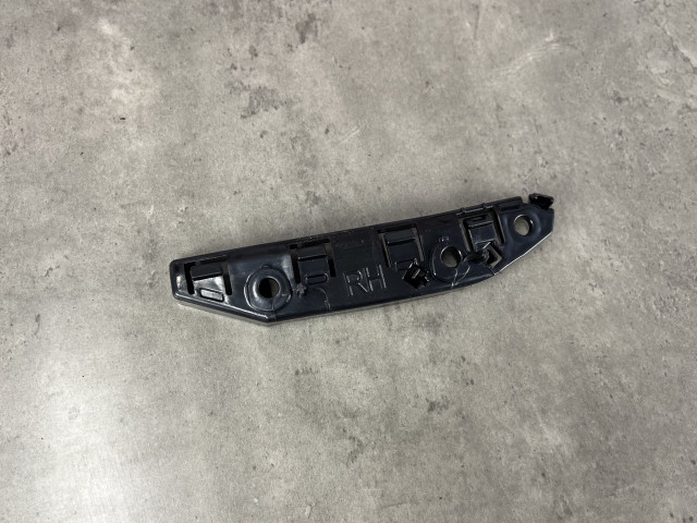 Малий кронштейн переднього бампера (правий) - Tesla Model 3 - 1084182-00-E