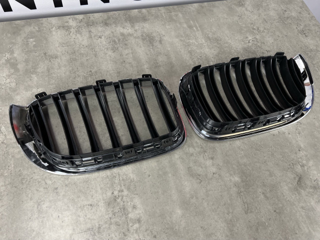 Решітка радіатора Б/В - M Paket - BMW X3 (F25)
