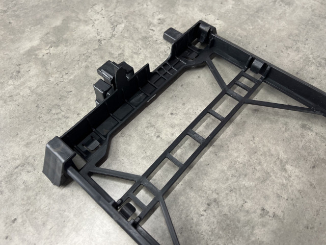 Рамка радіатора охолодження двигуна - Tesla Model 3 - 1077082-00-C