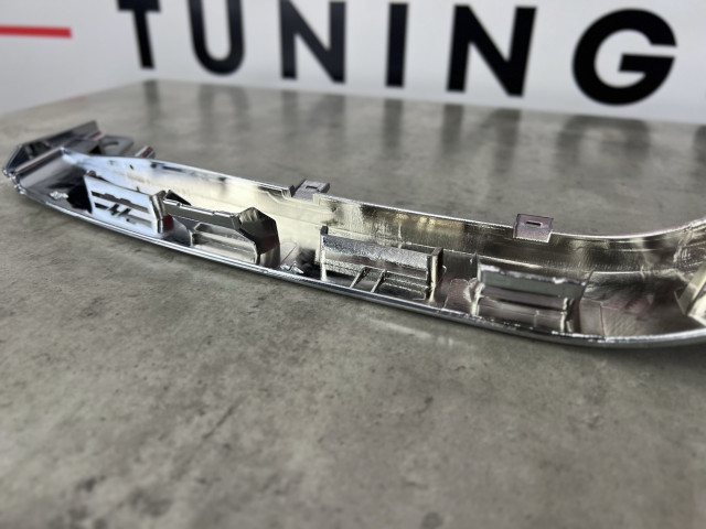 Молдинг решітки переднього бампера (хром) - Tesla Model S - 1065233-00-D