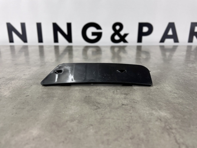 Кронштейн протитуманної фари (правий) - Tesla Model S - 1059980-00-B