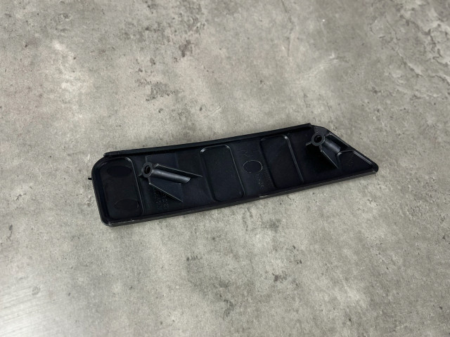 Кронштейн протитуманної фари (правий) - Tesla Model S - 1059980-00-B