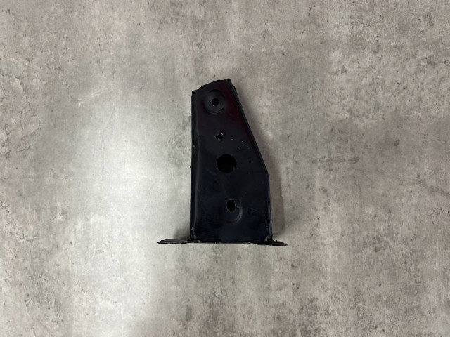 Кронштейн пер.бампера (лівий) - Mazda CX-5 (KE) KDY03488Y / KDY0-34-88Y