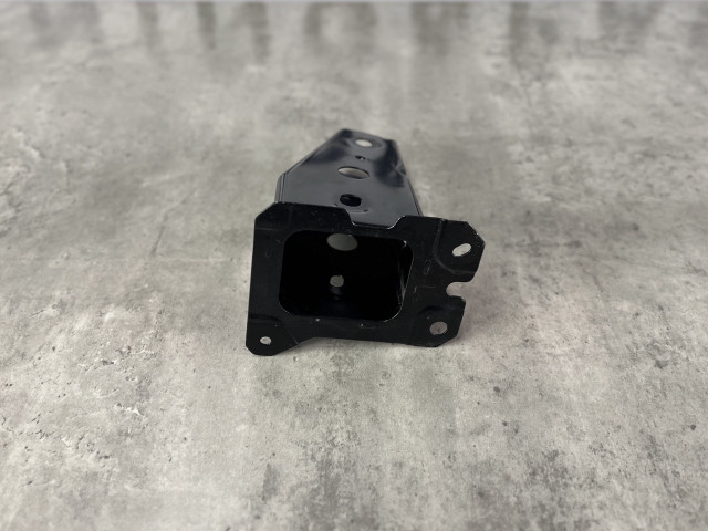 Кронштейн пер.бампера (лівий) - Mazda CX-5 (KE) KDY03488Y / KDY0-34-88Y