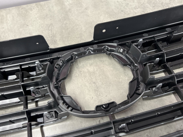 Решітка радіатора (з отворами) рест. - Mazda CX-5 (KE) KA0G50710B / KA0G-50-710B