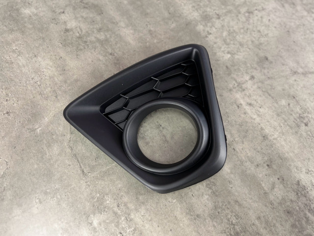 Решітка протитум.фари (ліва) - Mazda CX-5 (KE) KD5350C11 / KD53-50-C11