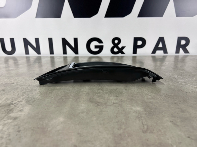 Решітка протитум.фари (права) рест. - Sedan - AUDI A3 (8V) 2016-2020 - 8V5807672A
