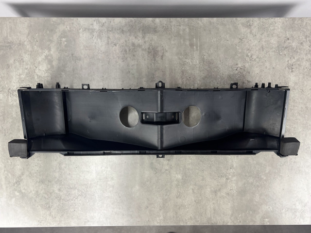 Корпус основного радіатора (задній) - Tesla Model S - 1058073-00-B